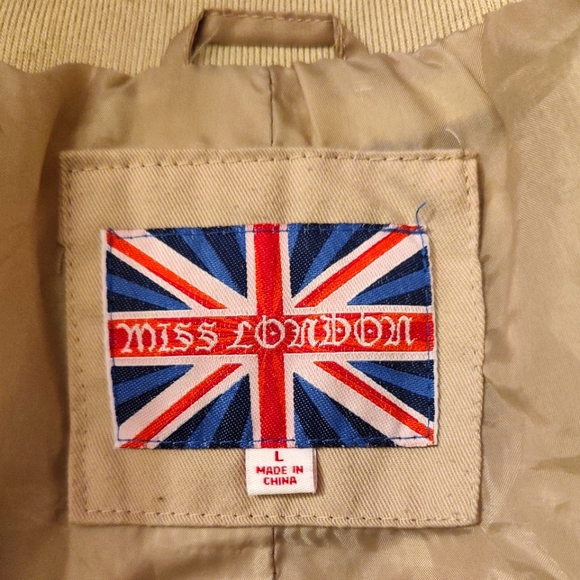SOLD! Y2K Miss London Bomber Style Coat - Picture 4 of 5